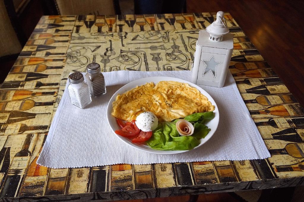 Hotel Ugostiteljski Objekat Karibo Sombor Esterno foto